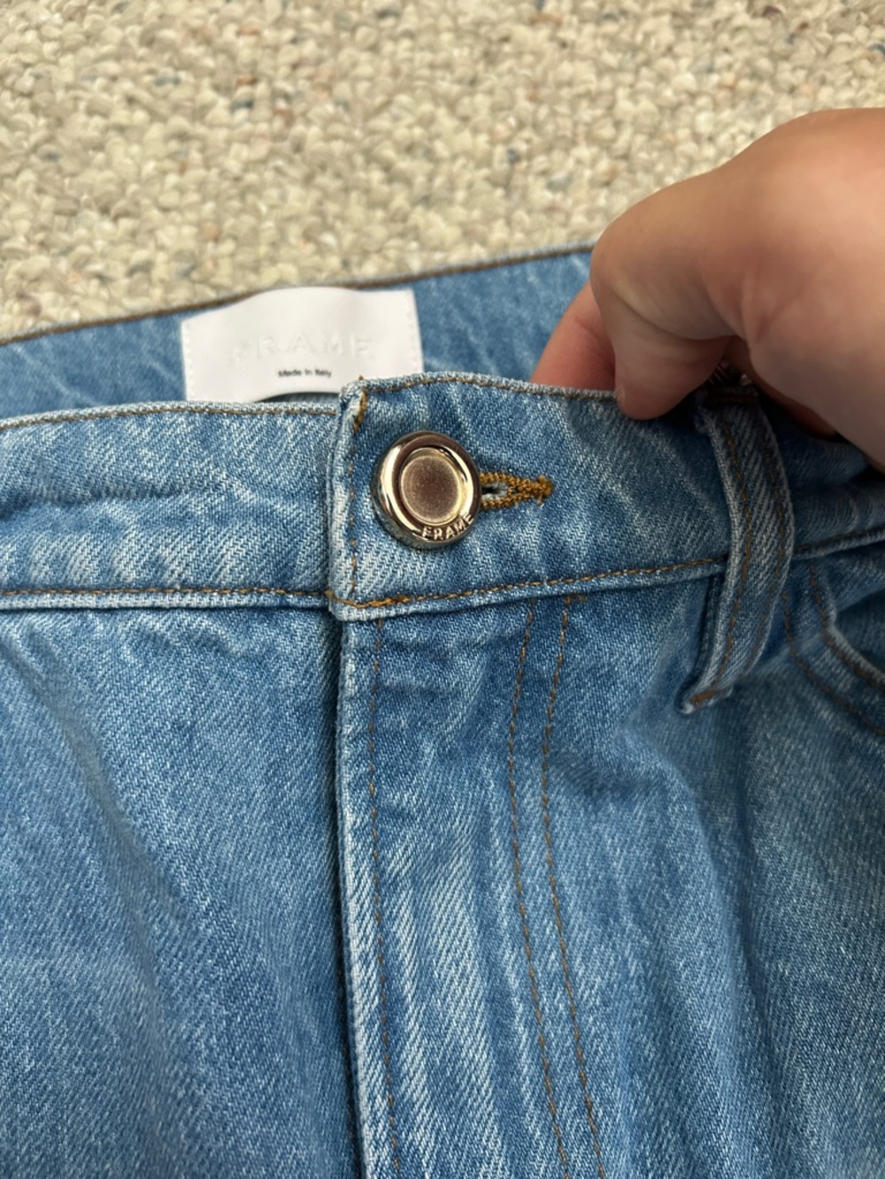 Frame Straight-Leg Jeans - Picture 7 of 10
